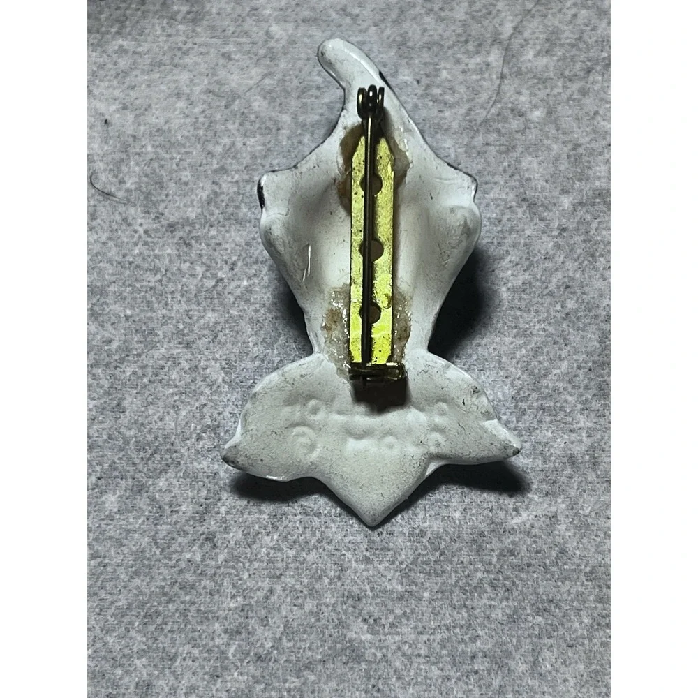 Holland‎ Mold Gold Pixie Elf Figural Brooch Vintage Pin Ceramic Signed